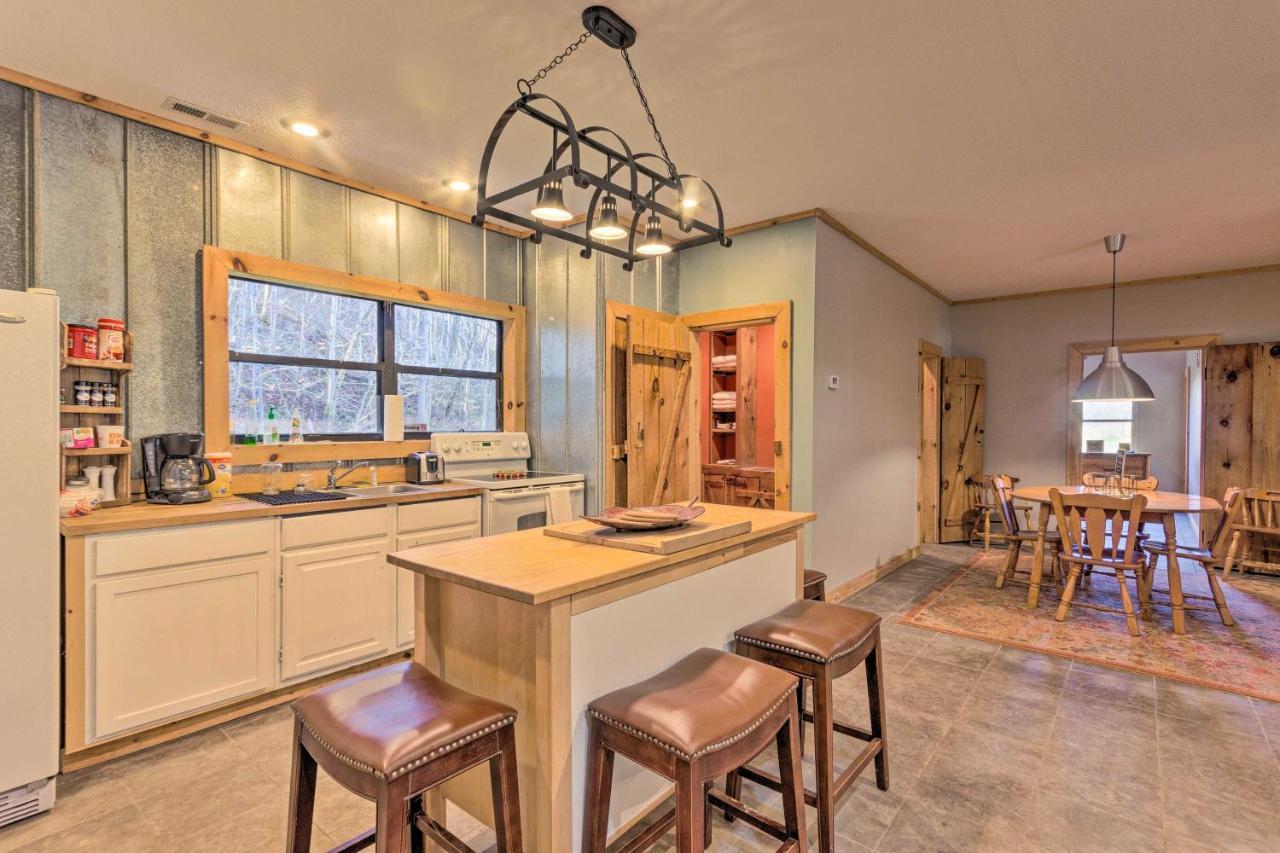Pet-Friendly Blue Ridge, Cherokee Forest Retreat! Greeneville Zewnętrze zdjęcie